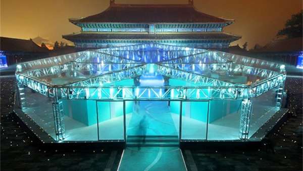 蒂芙尼藍(lán)皮書(shū)發(fā)布會(huì)活動(dòng)把紫禁城策劃成鉆石與宮殿的盛世晚宴