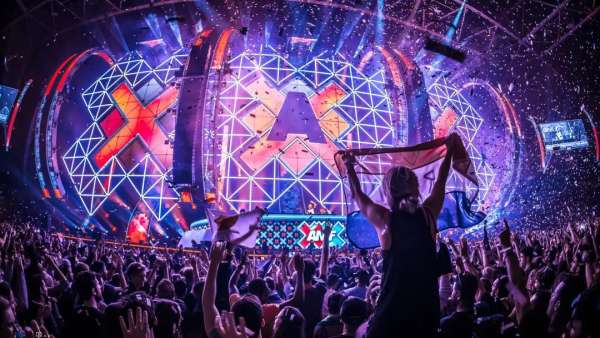 有限空間無(wú)限可能，活動(dòng)策劃的舞美也可以這般令人驚嘆