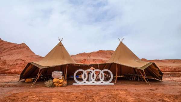 新車(chē)試駕活動(dòng)策劃不約而同搬到了冷湖火星基地，酷斃了