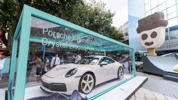 結(jié)晶腐蝕版911藝術(shù)車快閃式展覽活動策劃亮了整個(gè)TX淮海