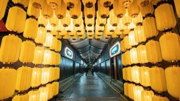 上海豫園的LANVIN2021春夏時裝發(fā)布會活動策劃光彩奪目