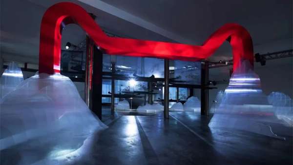 天貓“酷中國”紐約推廣活動策劃體驗了一回技術(shù)與自然的融合