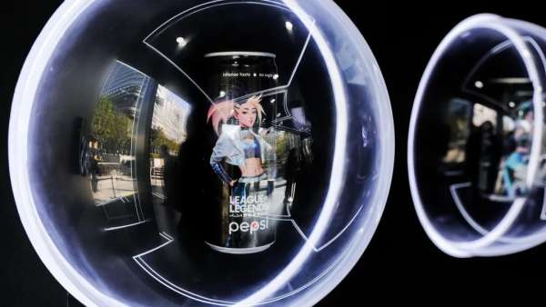 百事可樂無糖和KDA英雄聯(lián)盟女團(tuán)的線下快閃店活動(dòng)策劃太敢了！