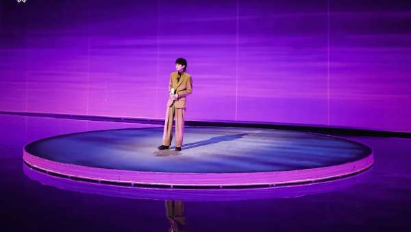 這場ONLIVE演唱會活動策劃刷新了舞美設計的新趨勢