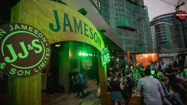 「尊美醇現(xiàn)場」用勁爆的派對活動策劃打破了普通的酒水活動