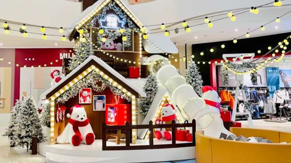 圣誕新年活動策劃「冰雪奇遇季」啟幕啦，暖萌小白熊喊你來打卡