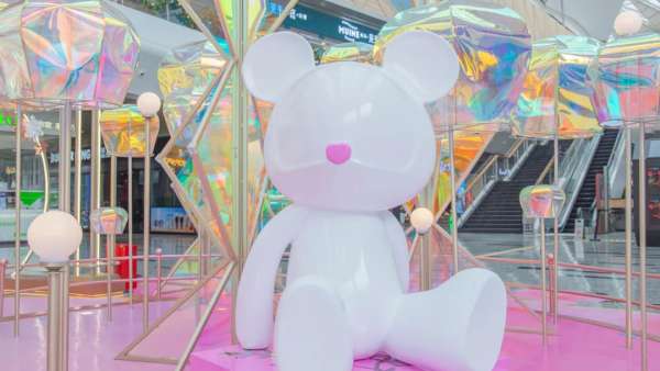 用一場(chǎng)雪域精靈的冬季美陳展覽活動(dòng)策劃，為寒冬奉上溫暖的希望