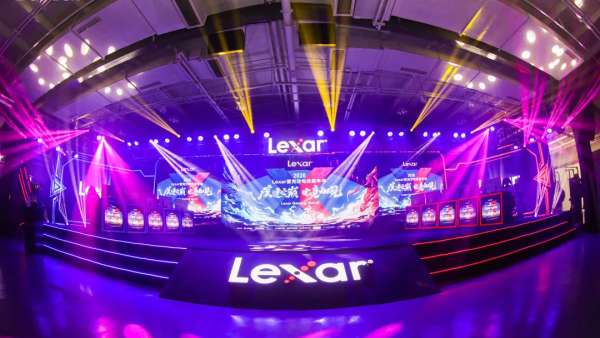 雷克沙電競(jìng)嘉年華活動(dòng)策劃的校際LOL決賽最吸睛，極速之巔電競(jìng)加冕