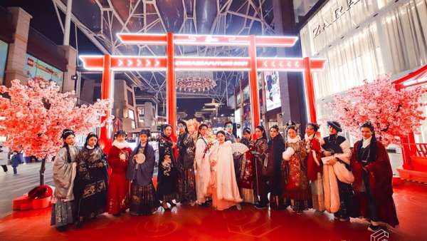 首個(gè)賽博朋克X東方國(guó)風(fēng)沉浸式活動(dòng)策劃處處都是出圈的打卡點(diǎn)