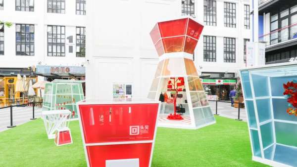 可口可樂藝術展覽活動策劃主角竟是10萬多個可回收飲料瓶