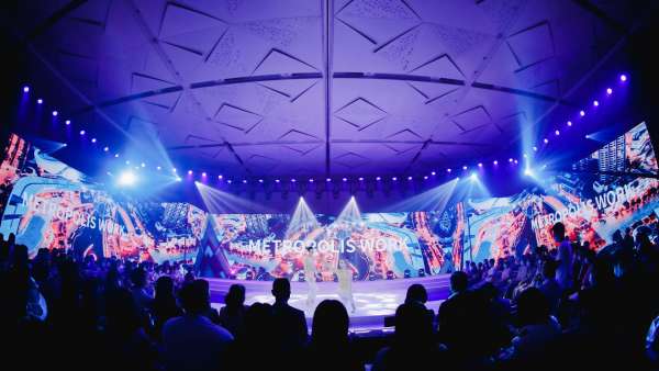 VANKE先行生活共鑒會活動策劃體驗足，沉浸式會場展開了生活的迭代思考