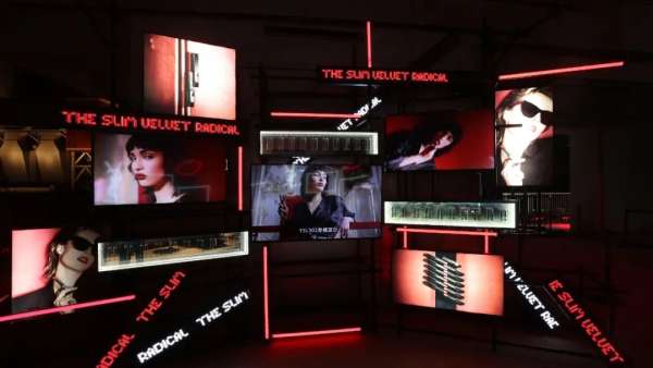 YSL美妝無(wú)界空間展覽活動(dòng)策劃無(wú)縫銜接先鋒美學(xué)，用色彩打破束縛