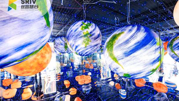 概念街區(qū)開街儀式活動(dòng)策劃空降知名樂隊(duì)，爆梗頻出尖叫不斷