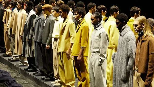 杰尼亞2023冬季時裝秀活動策劃的黑箱和蒙太奇手法太炫酷了