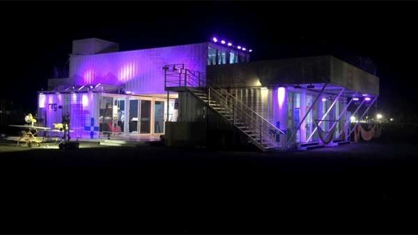 集裝箱營地也是個很酷的概念:科切拉音樂藝術(shù)節(jié)