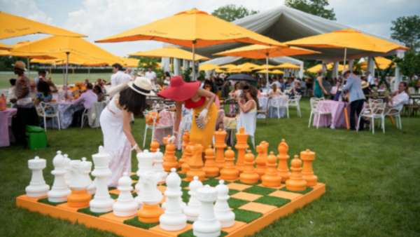 凱歌香檳經(jīng)典馬球賽那一抹明黃色的理想靈動而閃耀