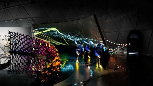 不同的精英體驗(yàn)就在耐克的創(chuàng)新圓頂中