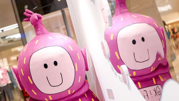 主題IP「DON:T WORRY,BE HAPPY」藝術(shù)展覽活動策劃點燃了生活樂趣