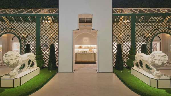 香奈兒香水展覽活動策劃視覺沖擊力真的很震撼，盡享雜志封面高級感