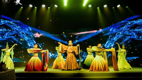 國窖1573品鑒活動策劃別開生面，開創(chuàng)了中國白酒界的頂級藝術盛宴