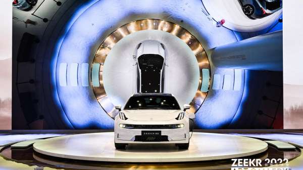 第25屆成都國際車展極氪汽車展覽活動策劃打造了一個獨立藝術空間