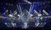 這場(chǎng)演唱會(huì)的舞美策劃令人眼花繚亂，驚呼這場(chǎng)活動(dòng)的視覺效果太厲害了